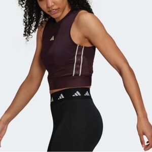 Adidas techfit training branded tape crop top